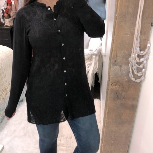 MarlaWynne size 10 black button down tunic - Picture 1 of 5